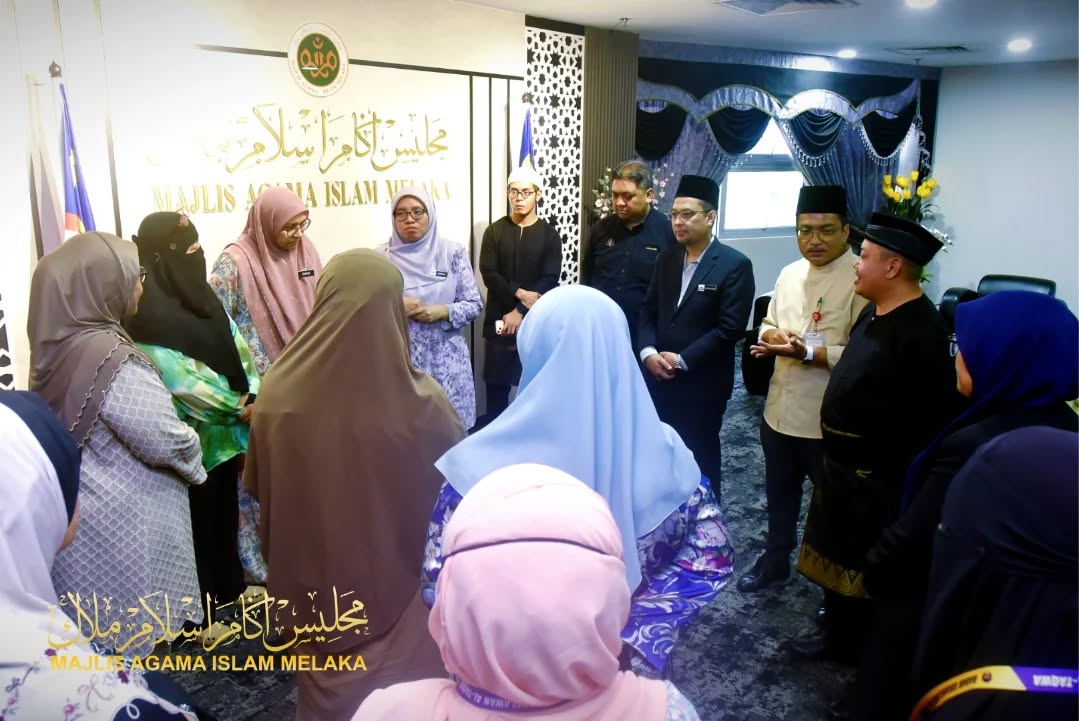 Majlis Penyerahan Sumbangan Kit Mesra Ibadah